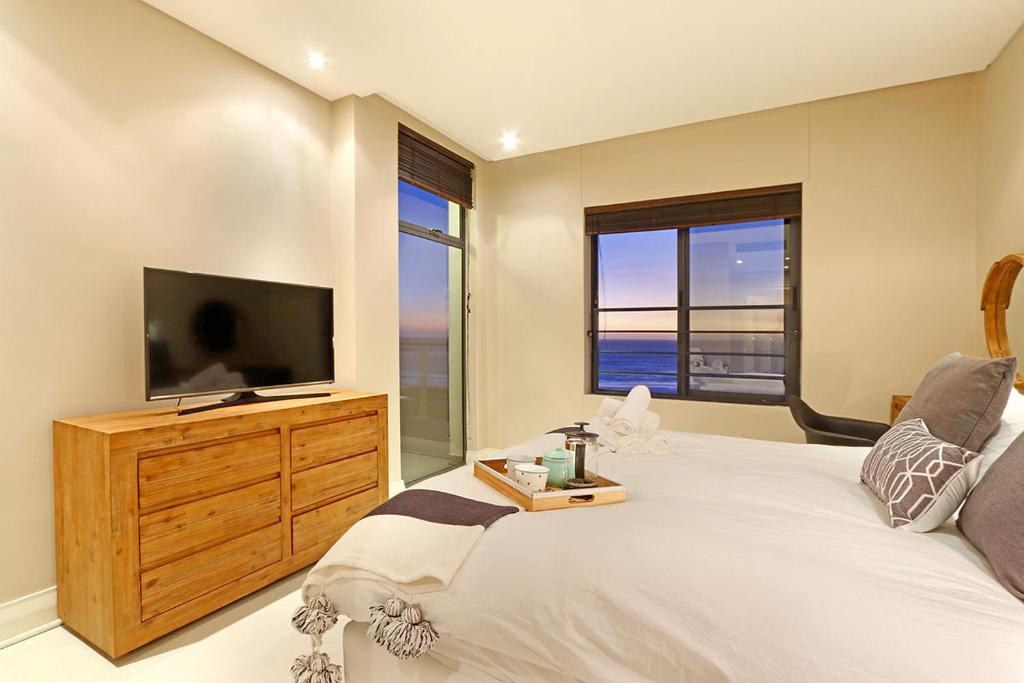 Two Bedroom On Eden On The Bay property view