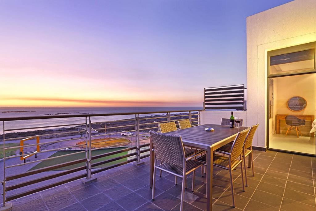 Two Bedroom On Eden On The Bay property view