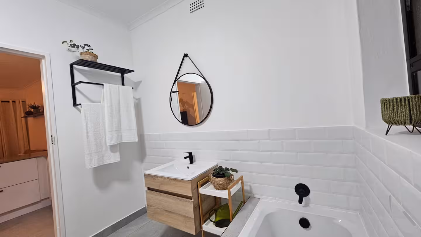 One Bedroom @ Kenridge Complex property view