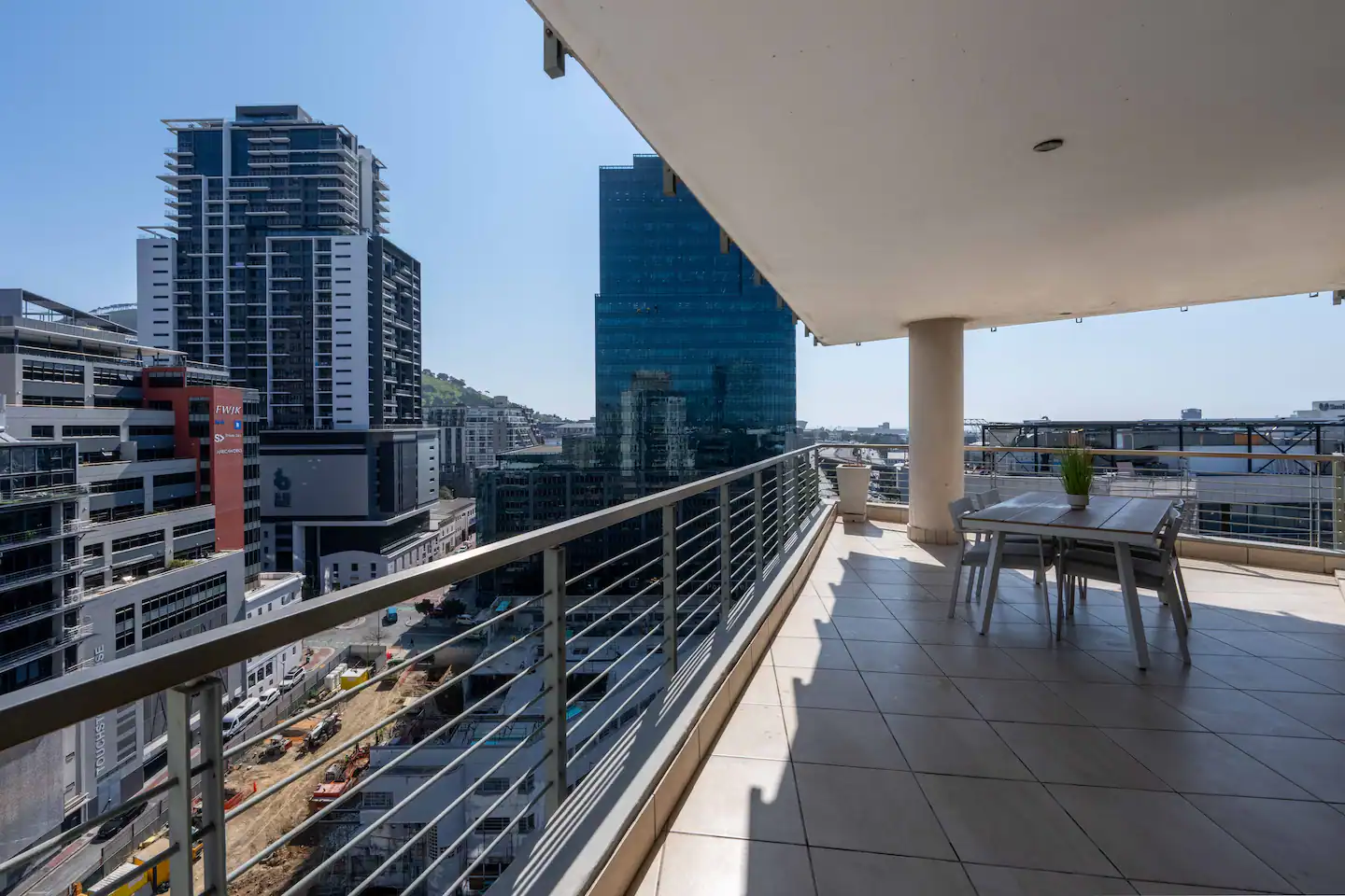 Stunning Foreshore 2 bedroom, 2 bathroom Apartment property view