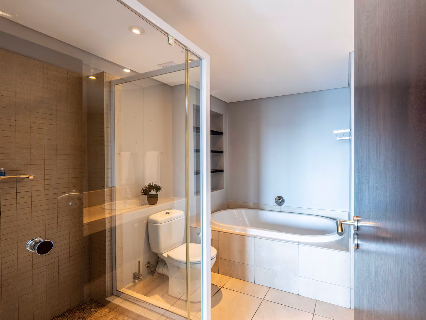 Stunning Foreshore 2 bedroom, 2 bathroom Apartment property view