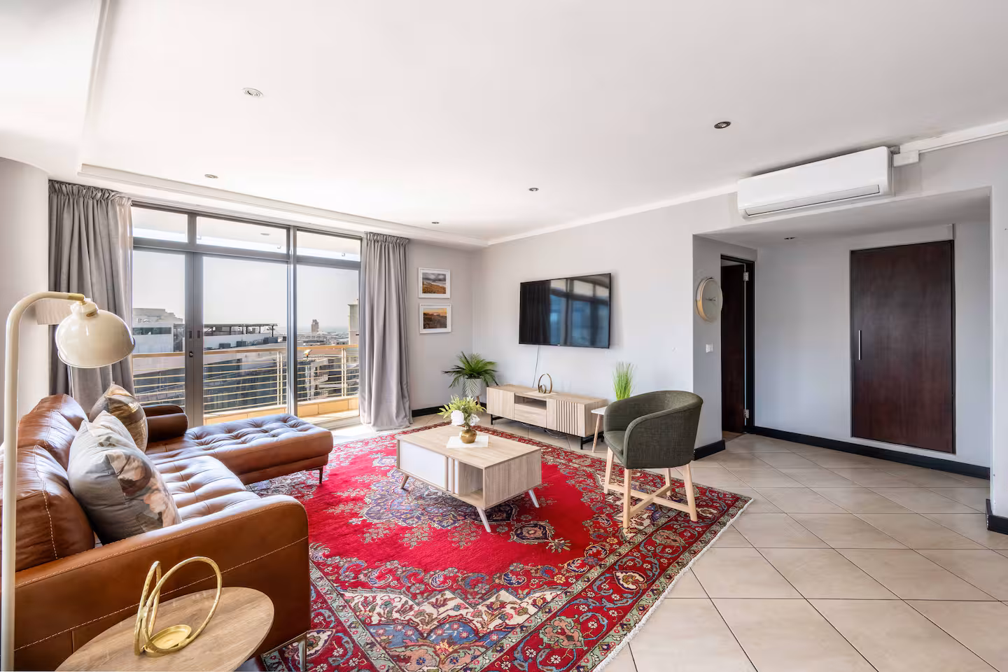 Stunning Foreshore 2 bedroom, 2 bathroom Apartment property view