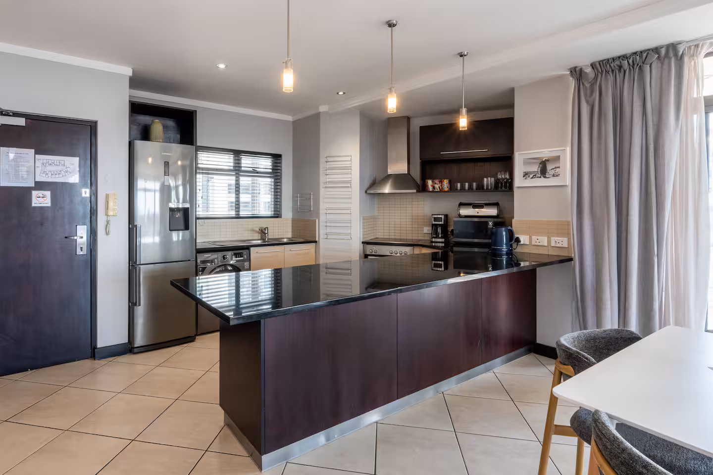 Stunning Foreshore 2 bedroom, 2 bathroom Apartment property view