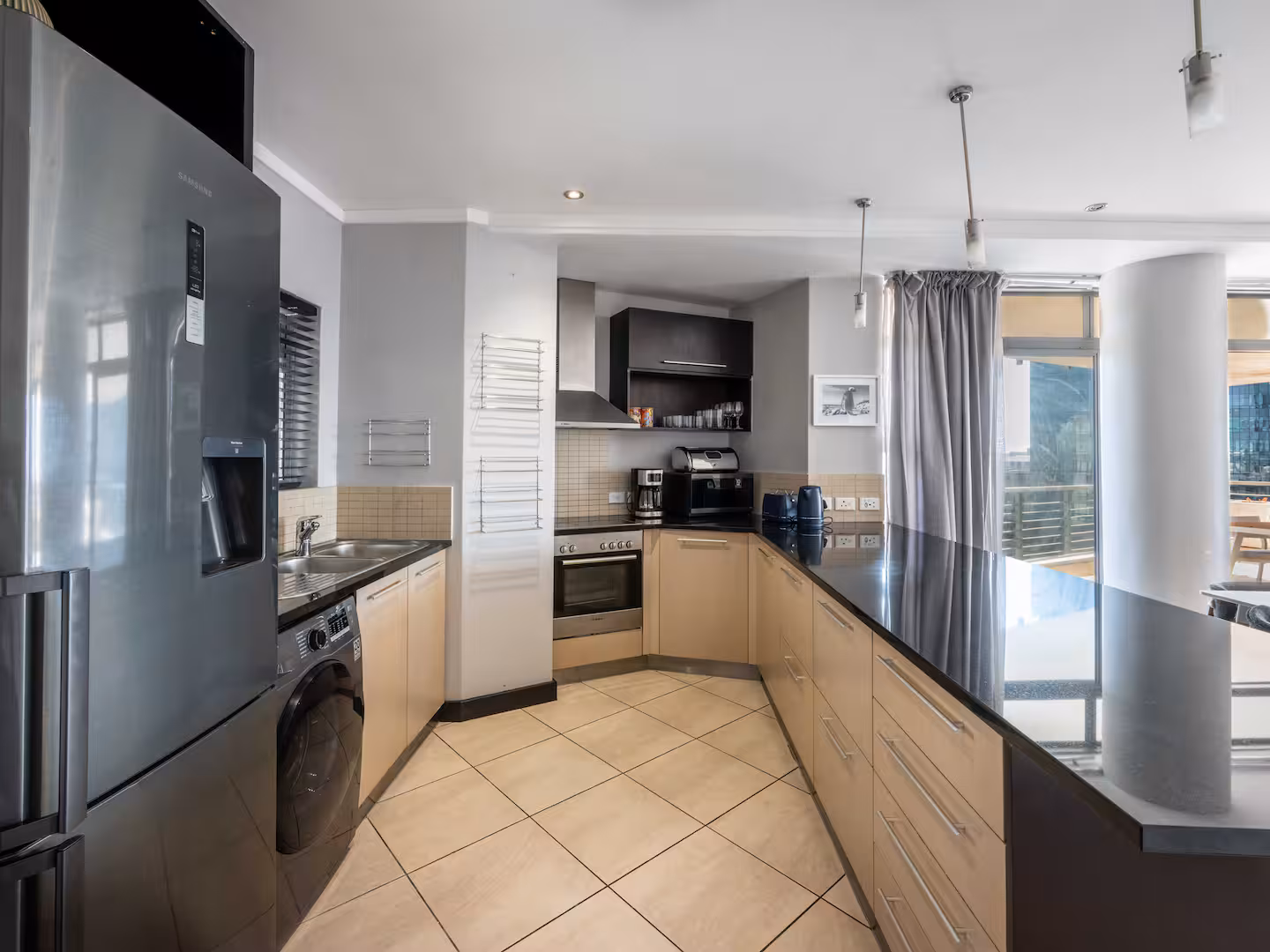 Stunning Foreshore 2 bedroom, 2 bathroom Apartment property view