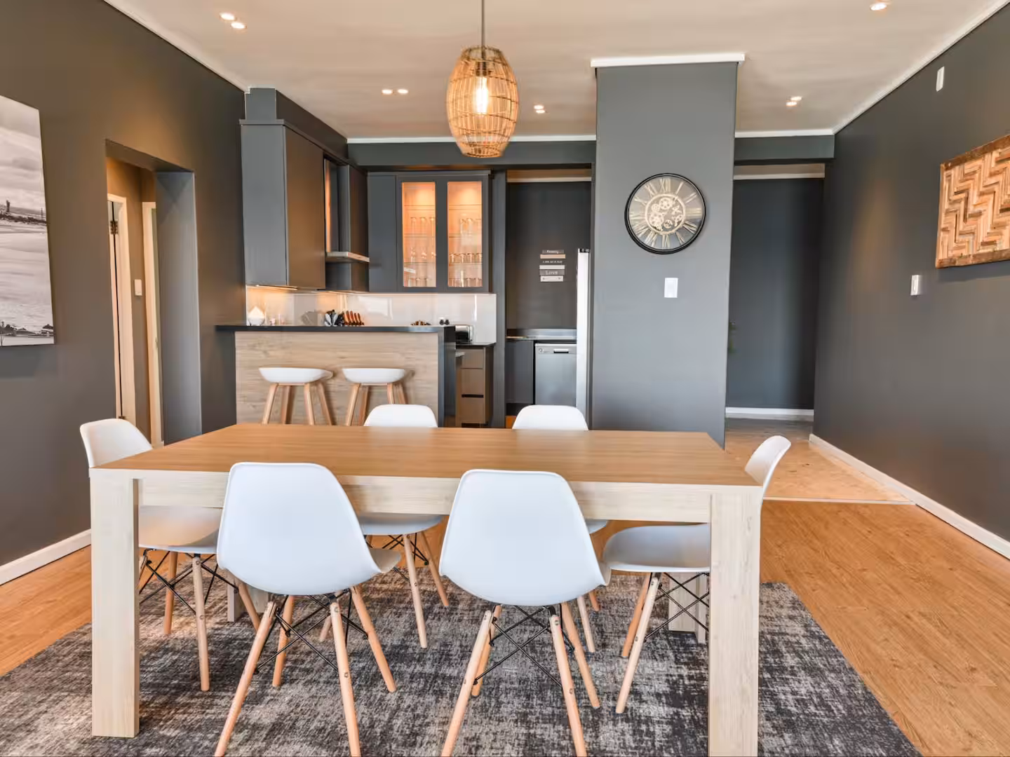 3 Bedroom @ Brookes Hill property view