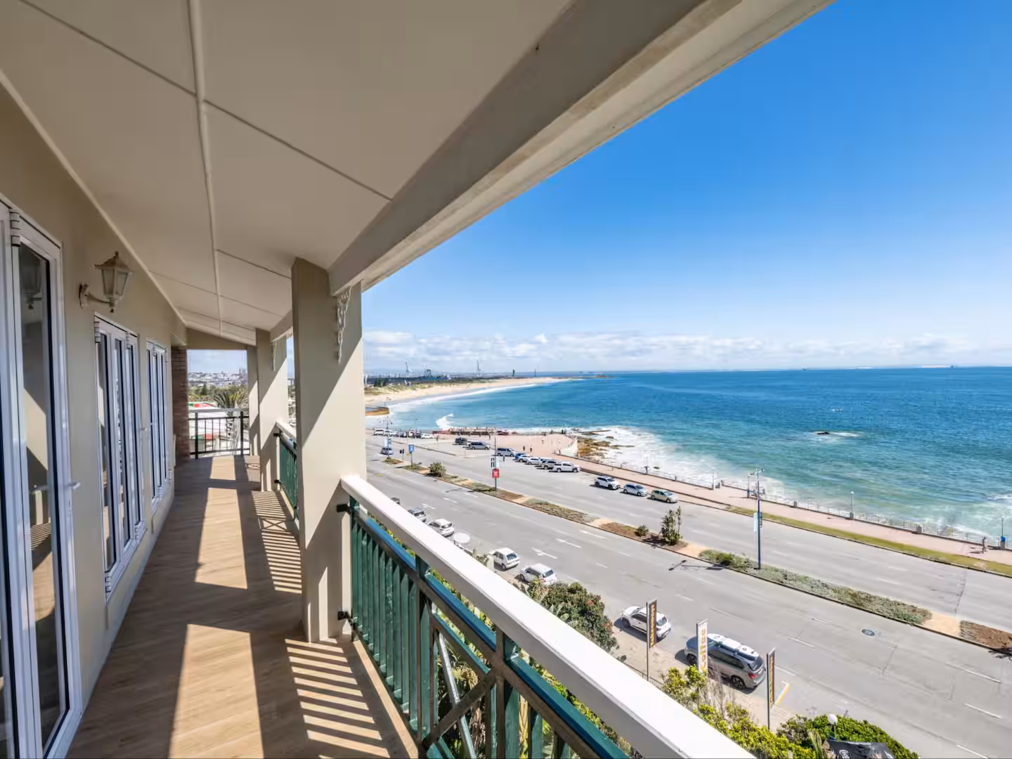 3 Bedroom @ Brookes Hill property view